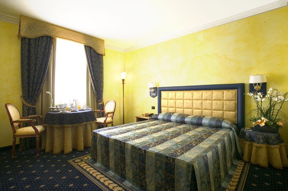 Hotel Motel Del Duca Cava Manara Buitenkant foto